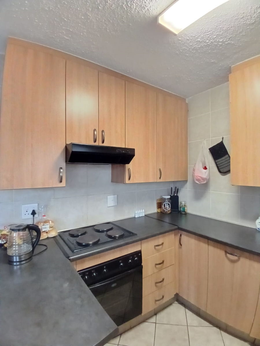 2 Bedroom Property for Sale in Vaalpark Free State